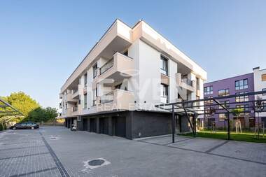 Vânzare - Apartament în Ostromila,  Plovdiv