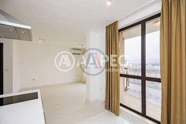 Продажа - Квартира в Възраждане 1,  Варна
