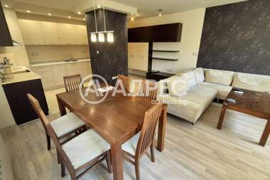 Închiriere - Apartament în Goțe Delceev,  Sofia