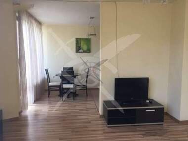 Închiriere - Apartament în Kamenița 2,  Plovdiv