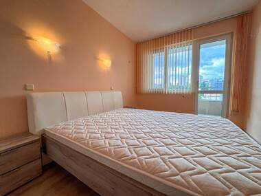 Închiriere - Apartament în Zornița,  Burgas