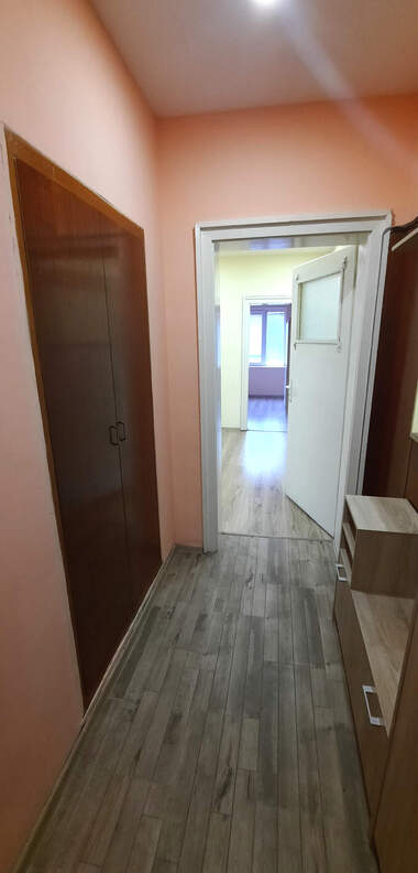 Miete - Wohnung in Center,  Ruse