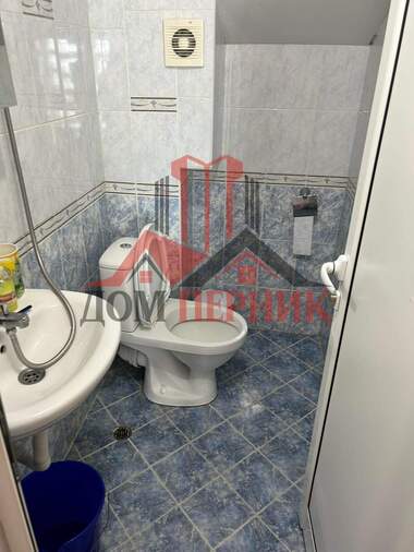 Satış - Dükkan/Ofis/Güzellik salonu/Yer/Diş ofisi olarak Iztok,  Pernik
