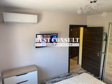 Închiriere - Apartament în Zdraveț Iztok,  Ruse
