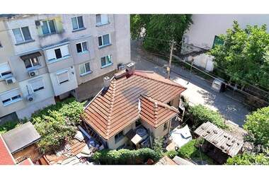 Продажба - Къща в Ялта,  Русе