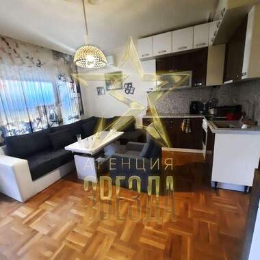 Vânzare - Apartament în Kiuceuk Parij,  Plovdiv
