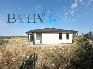 For sale - House in Kichevo,  Varna