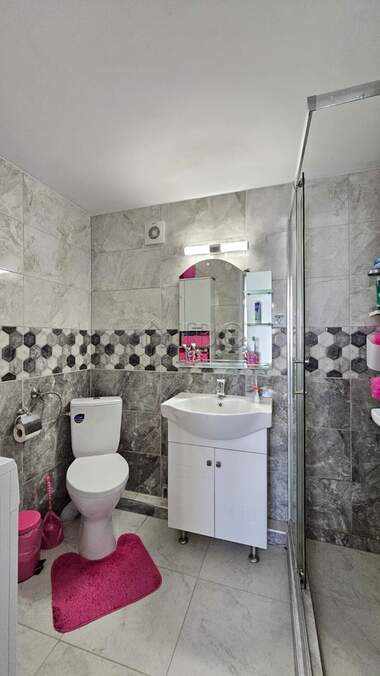 For sale - House in Kosharitsa,  Burgas