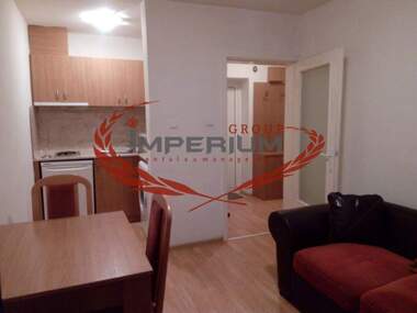 Închiriere - Apartament în Liatno kino Trakia,  Varna