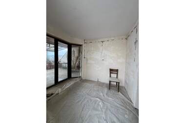 Продажба - Апартамент във Вароша,  Търговище