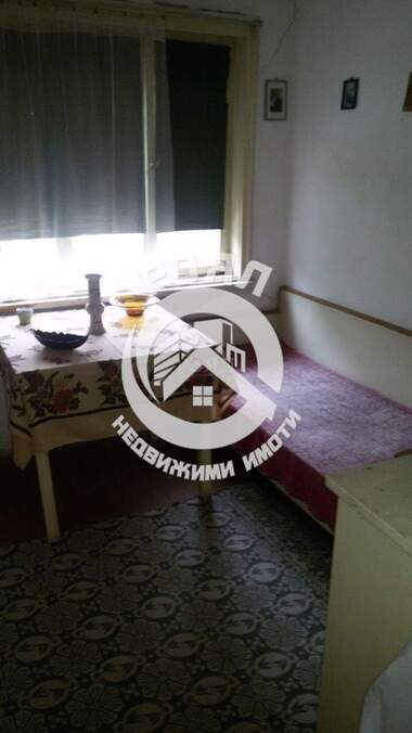 Продажба - Къща в Брестовица,  Пловдив