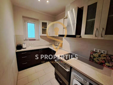 Vânzare - Apartament în Center,  Varna