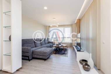 Продажа - Квартира в Бриз,  Варна