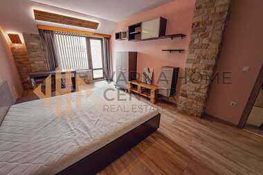 Închiriere - Apartament în Levski,  Varna