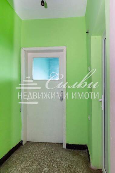 Vânzare - Apartament în Dobrudjanski,  Șumen