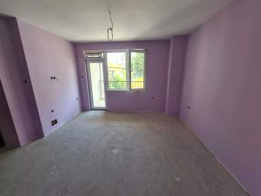 Продажба - Апартамент в Дружба 1,  Хасково