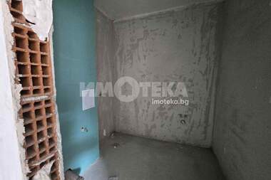 For sale - Apartment in Kiuchuk Parij,  Plovdiv