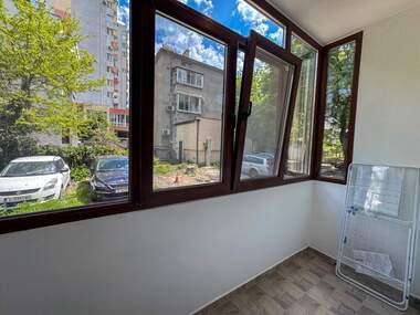 Miete - Wohnung in Zentar,  Burgas