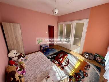 Vânzare - Apartament în Țentăr,  Haskovo