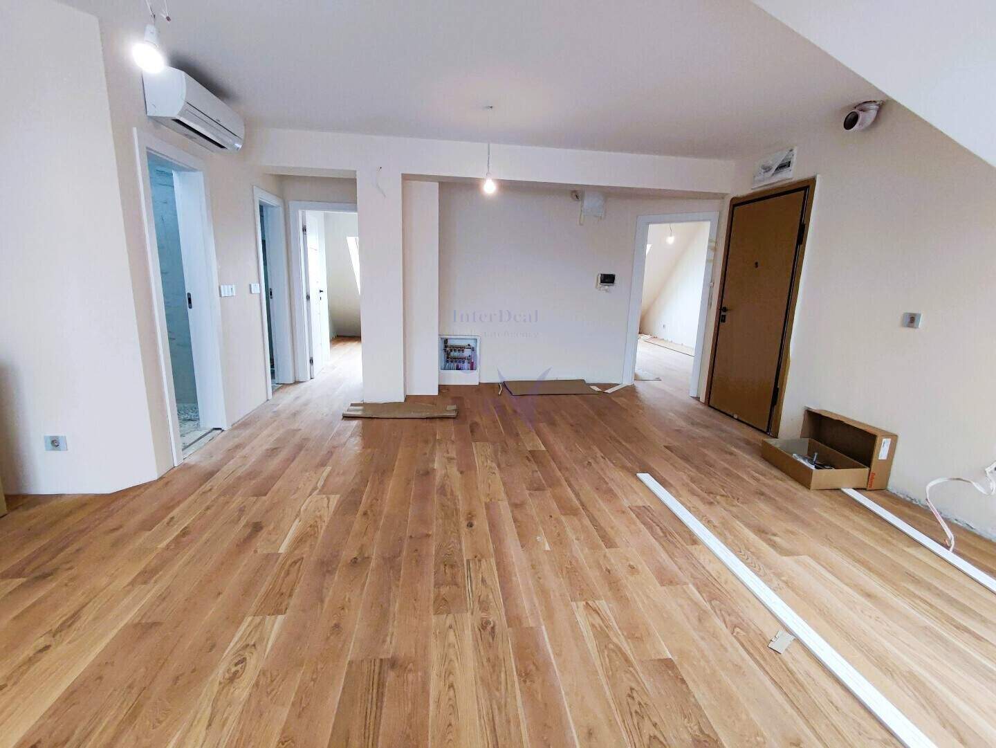 Cu trei camere Apartament în Center, Sofia – fotografia 9