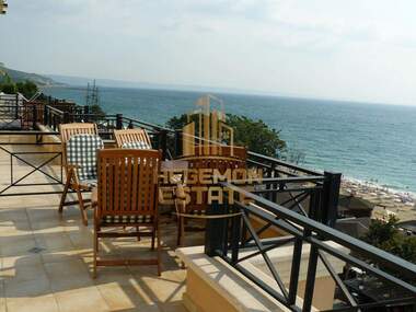Vânzare - Apartament în Golden Sands,  Varna