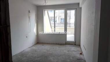 Verkauf - Wohnung in Zentar,  Iambol