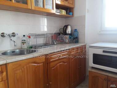 Продажа - Квартира в Център,  Бургас