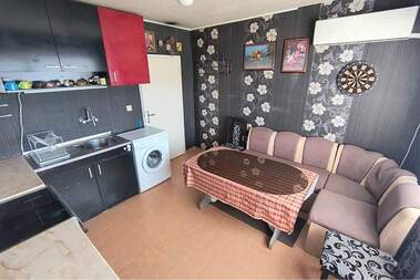 For sale - Apartment in Charodeyka - Iug,  Ruse