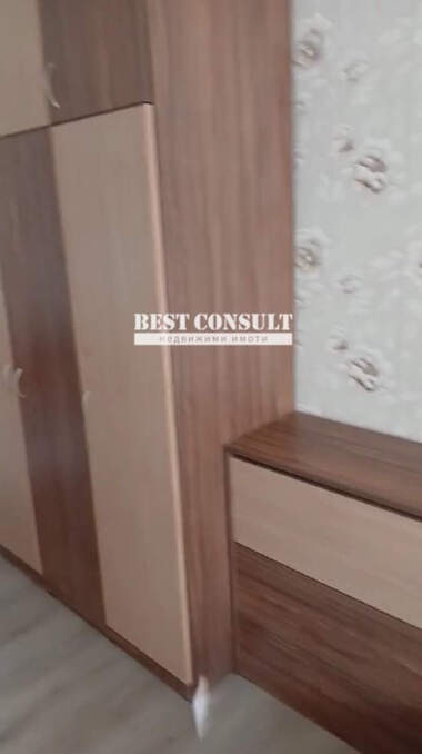 Închiriere - Apartament în Zdraveț,  Ruse