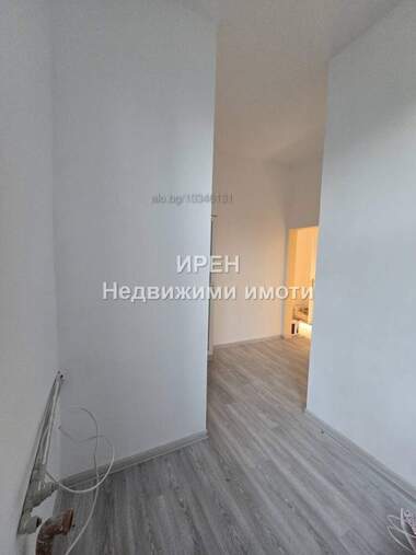 Verkauf - Wohnung in Zentar,  Iambol