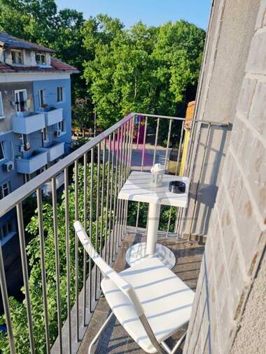 Аренда - Квартира в Център,  Варна