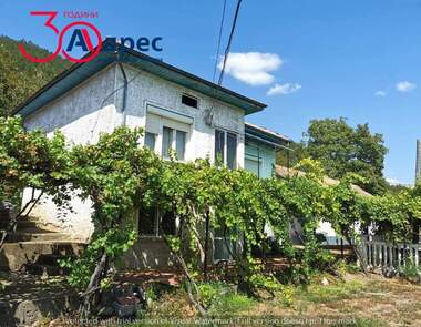 Продажба - Къща в Севлиево,  Габрово
