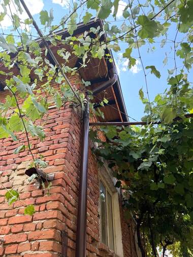 For sale - House in Brejani,  Blagoevgrad