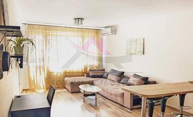 For rent - Apartment in Bazar Levski,  Varna