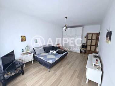 Verkauf - Wohnung in Nadejda 4,  Sovia