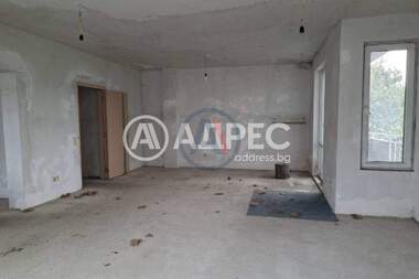 For sale - Apartment in Sportna zala,  Varna