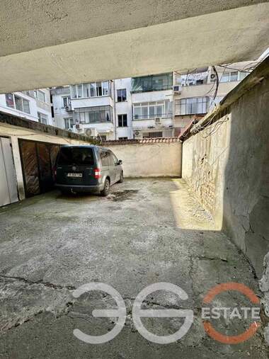 For sale - Apartment in Liatno kino Trakia,  Varna