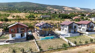 For sale - House in Brestnik,  Plovdiv
