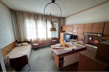 Închiriere - Apartament în Center,  Ruse