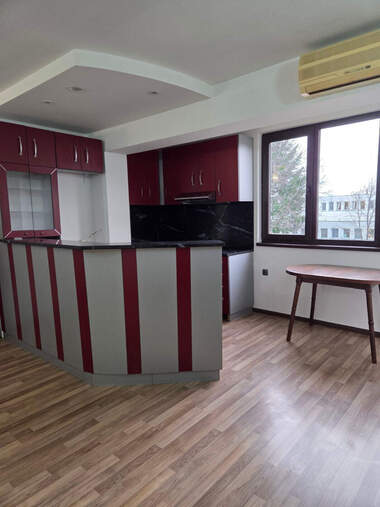 Продажа - Квартира в Сопот,  Пловдив