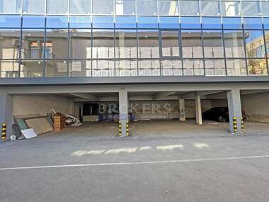 For rent - Office/Storage in Promishlena zona - Zapad,  Varna