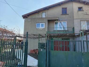 Vânzare - Casă în Placeidol,  Dobrice