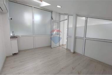 For rent - Office in Center,  Varna