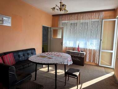 Verkauf - Etage von Haus in Nowi Pazar,  Schumen