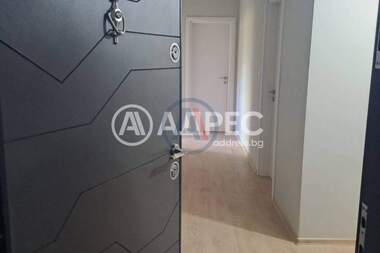 Vânzare - Apartament în Center,  Varna