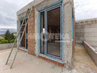 For sale - Apartment in Cveten kvartal,  Varna