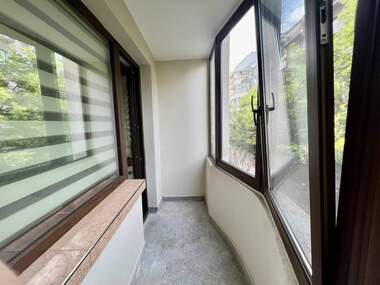 Miete - Wohnung in Wazrajdane,  Burgas