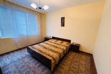 Verkauf - Etage von Haus in Drujba 2,  Ruse