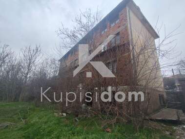 For sale - Административка сграда в с. Опан - Building with real estate in Opan,  Stara Zagora