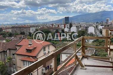 For sale - Apartment in Banishora,  Sofia